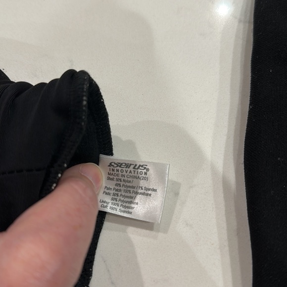 Seirus Innovation Soundtouch Gloves 🧤 Waterproof & Breathable - Picture 8 of 9